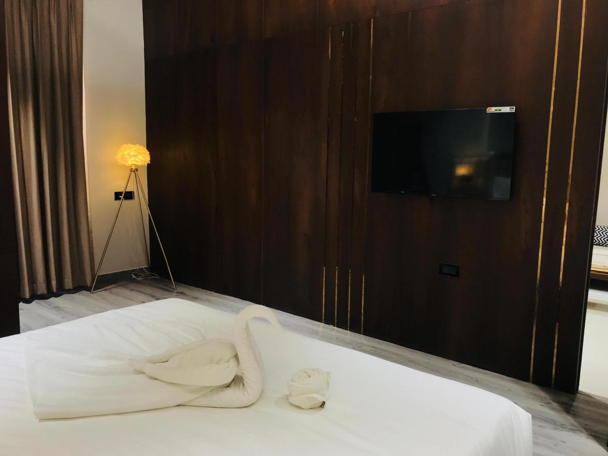 Hotel Midas Inn Mathura Kültér fotó