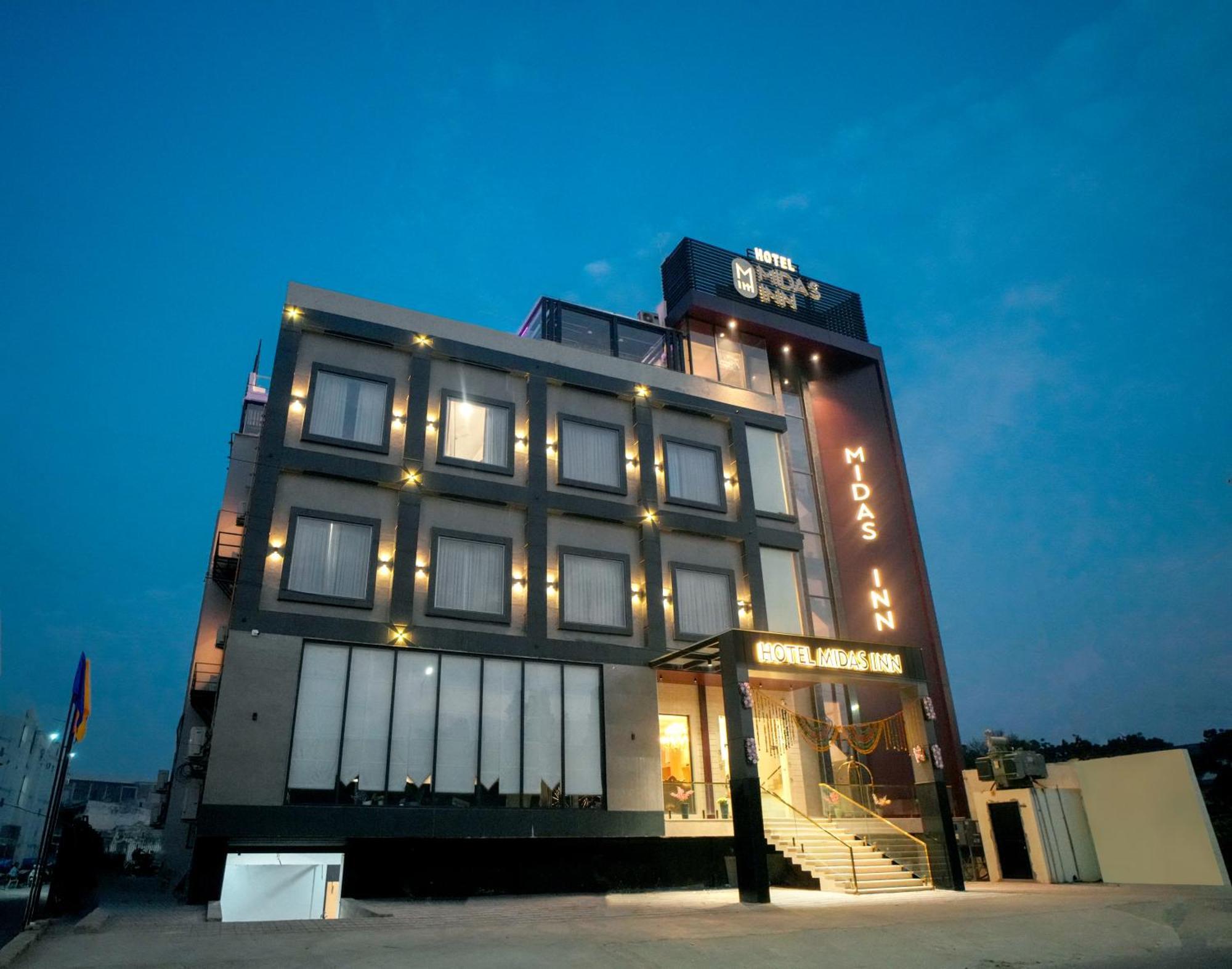 Hotel Midas Inn Mathura Kültér fotó